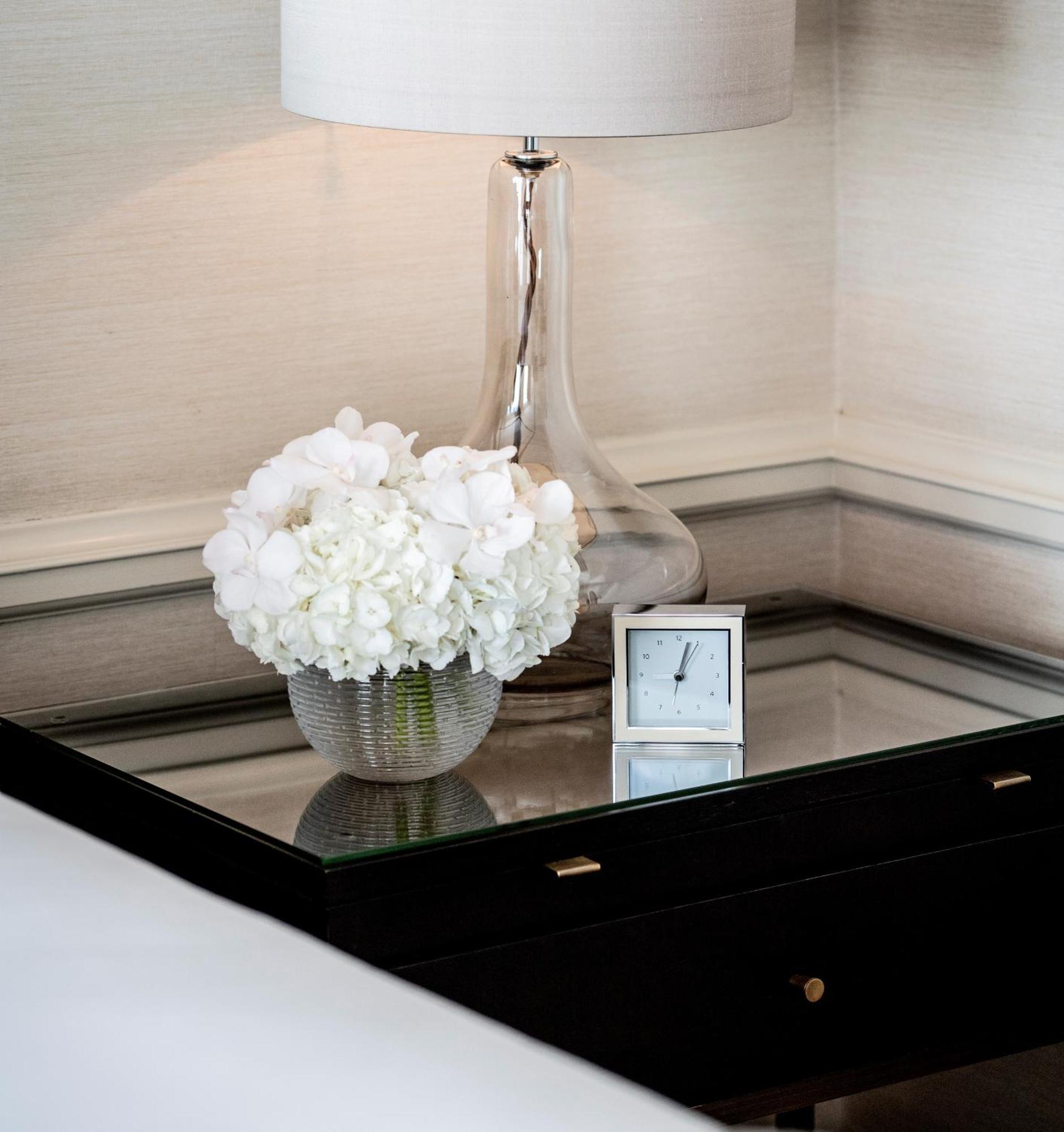 The Westbury Hotel Dublino Esterno foto A mirrored tray