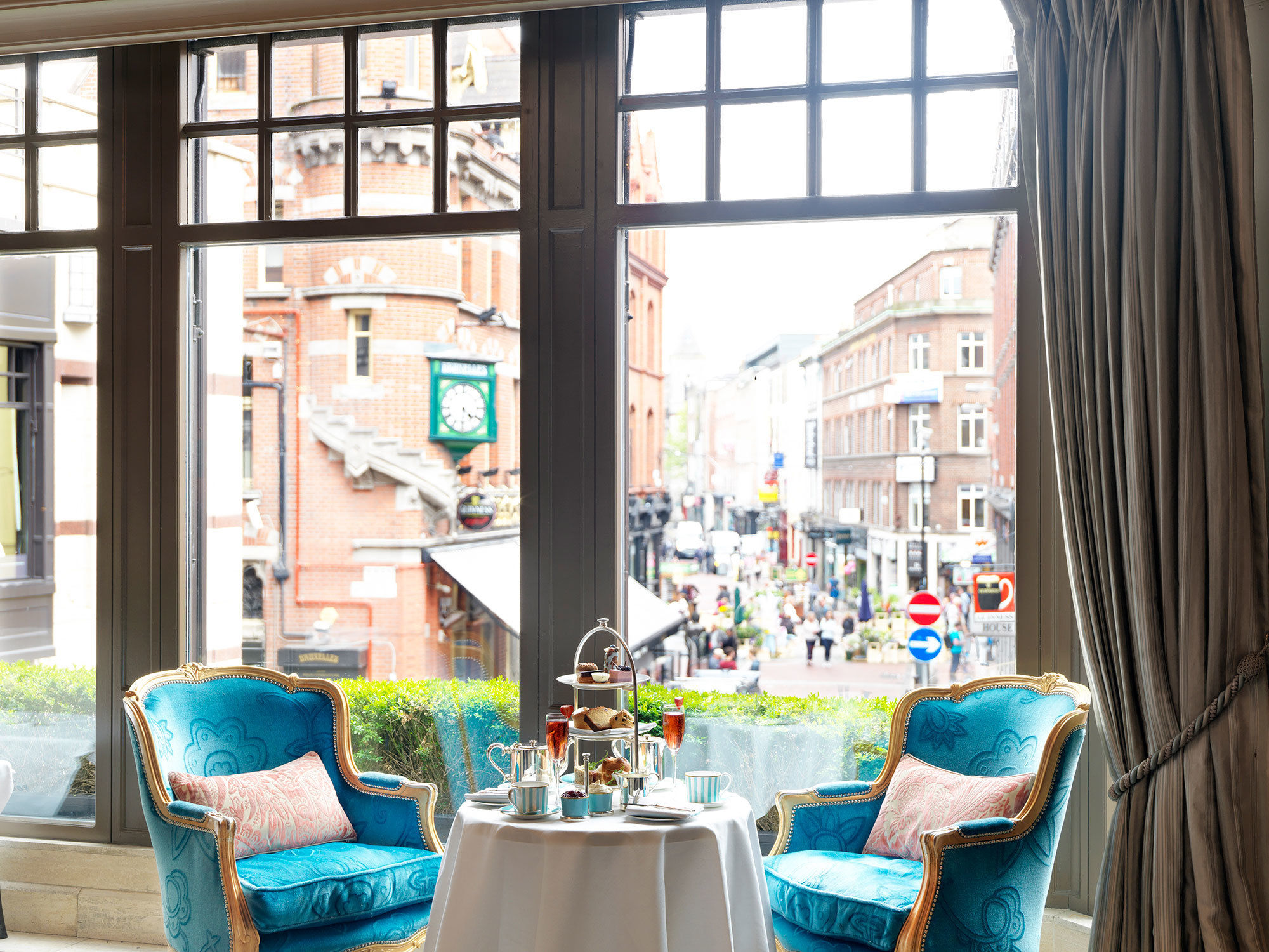 The Westbury Hotel Dublino Ristorante foto The lounge at the Midland Hotel