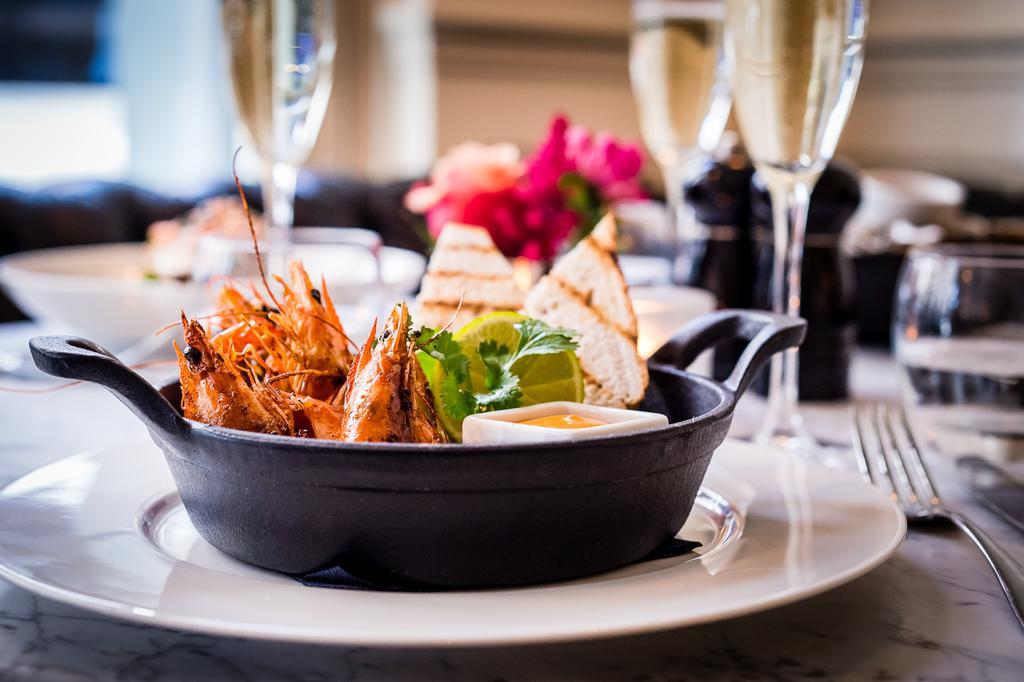 The Westbury Hotel Dublino Esterno foto A prawn dish at the restaurant