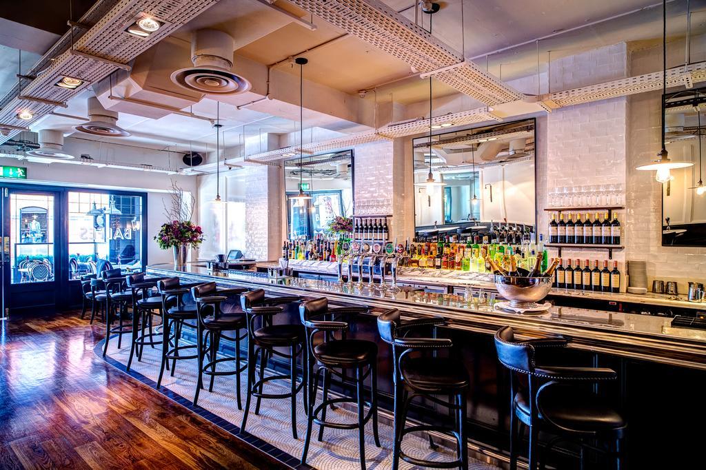 The Westbury Hotel Dublino Esterno foto The bar at the restaurant