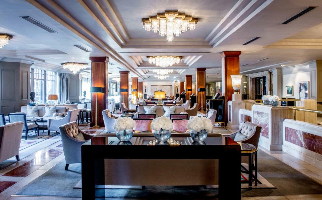 The Westbury Hotel Dublino Esterno foto The lobby of the hotel